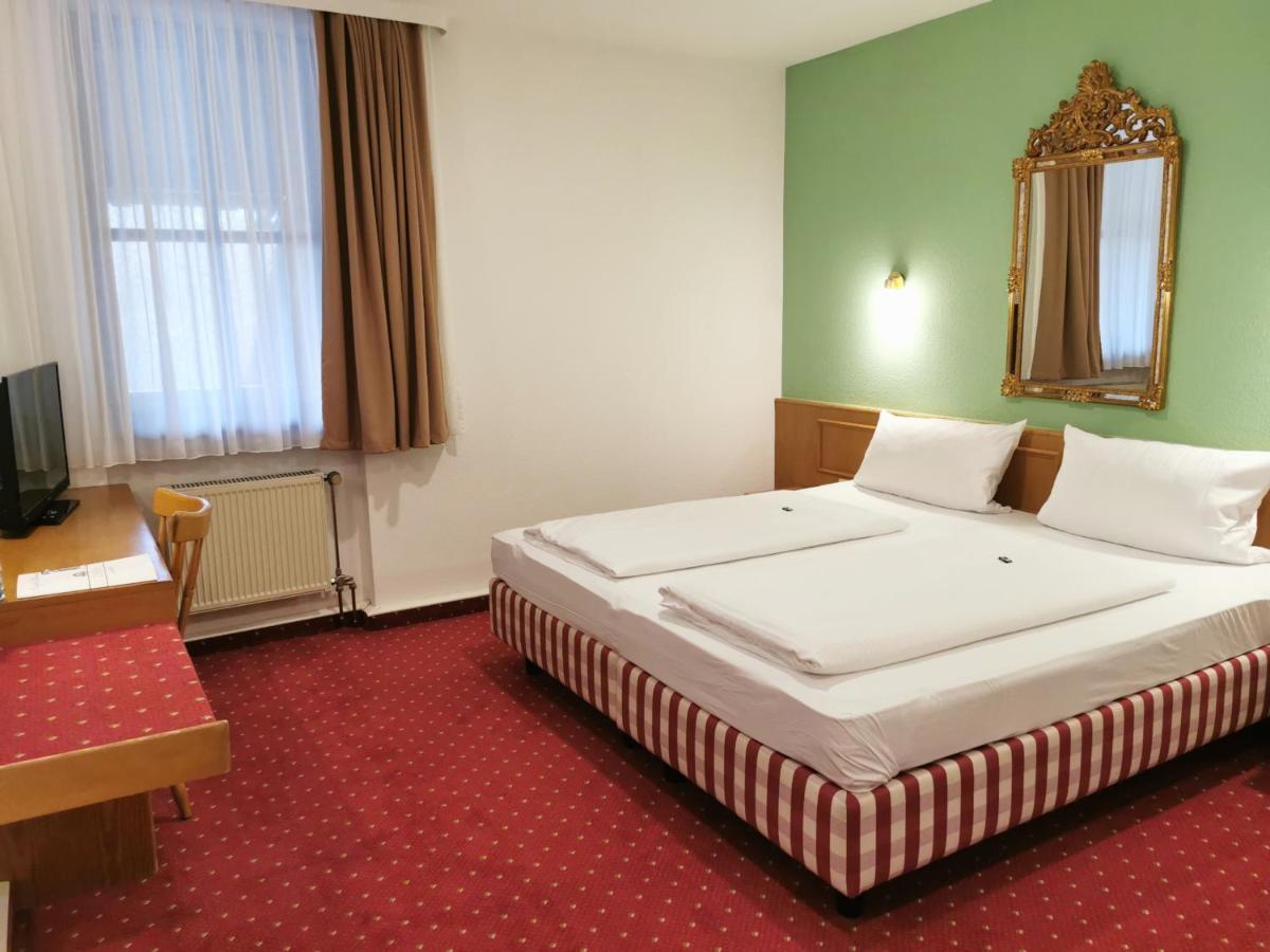 Landhotel Oelmuehle Mombris 외부 사진