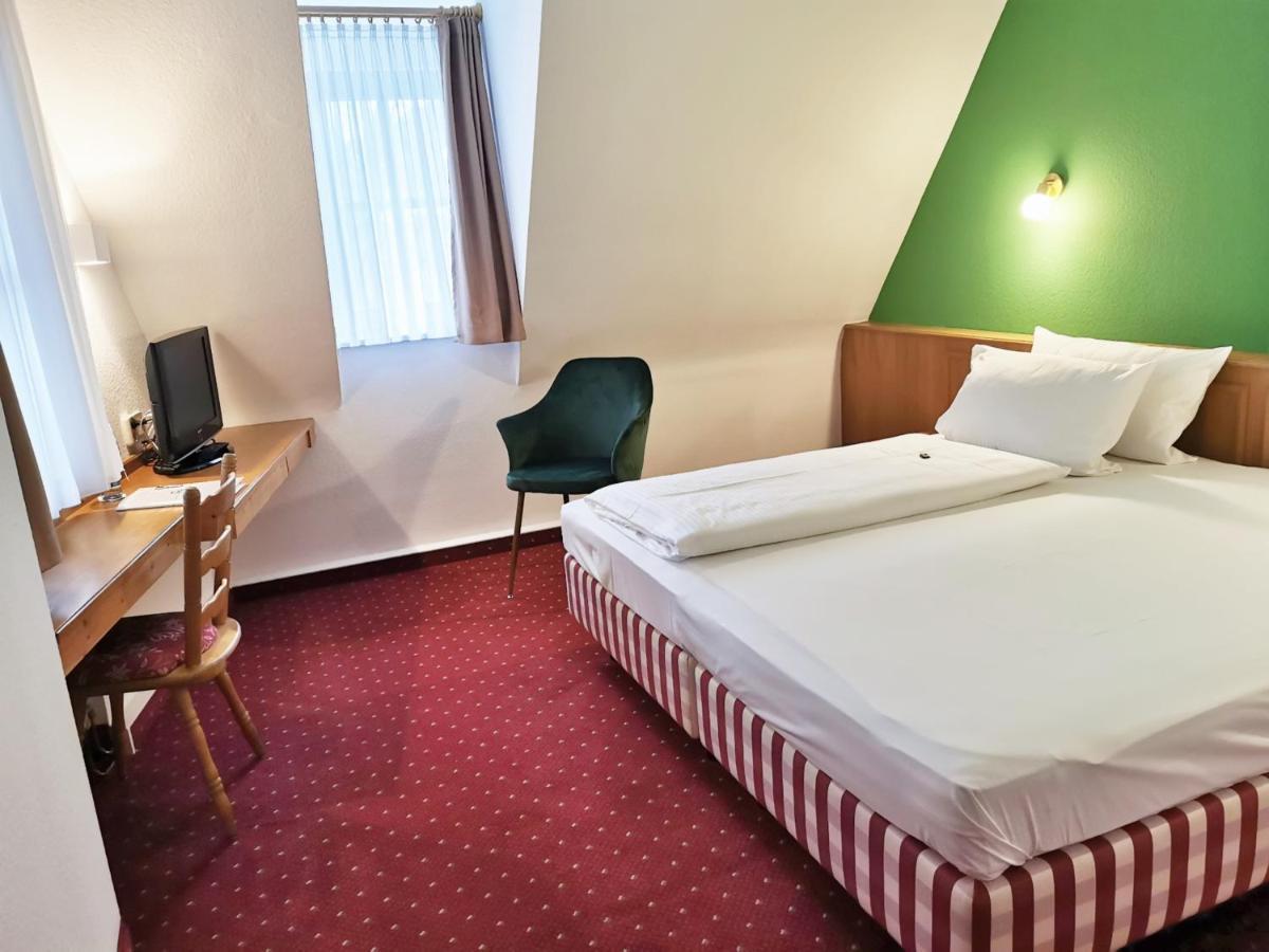 Landhotel Oelmuehle Mombris 외부 사진