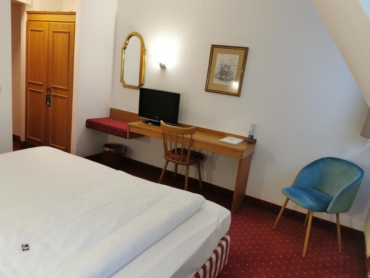 Landhotel Oelmuehle Mombris 외부 사진