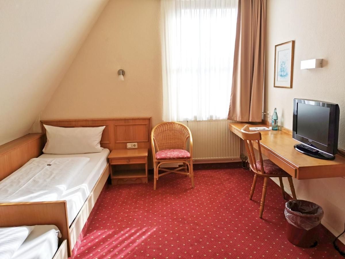 Landhotel Oelmuehle Mombris 외부 사진