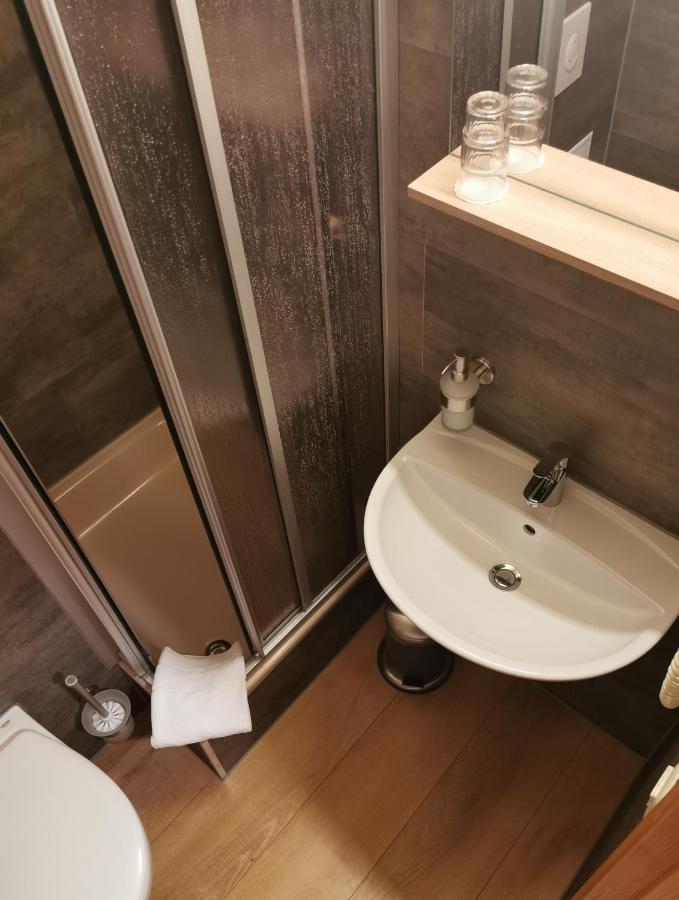 Landhotel Oelmuehle Mombris 외부 사진