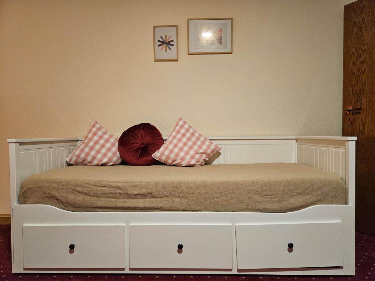 Landhotel Oelmuehle Mombris 외부 사진