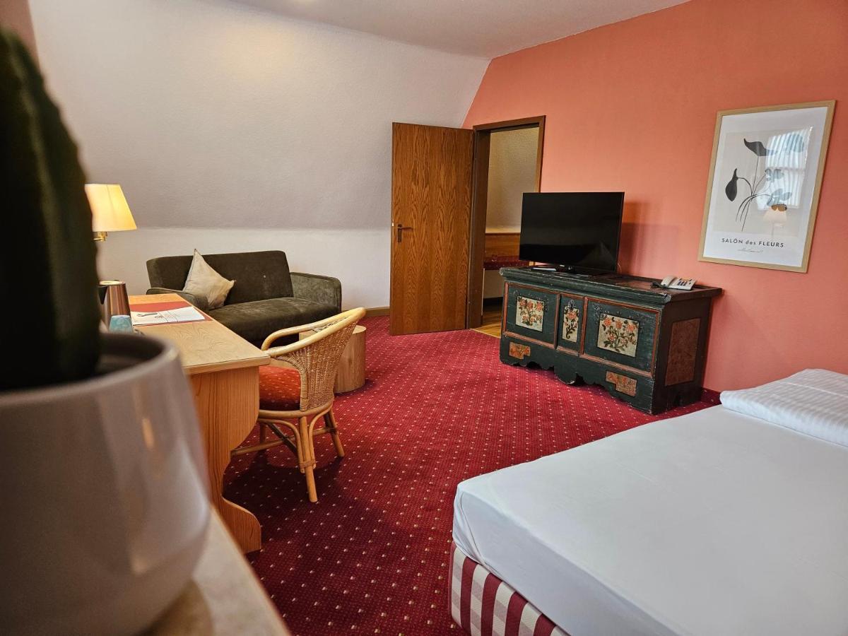 Landhotel Oelmuehle Mombris 외부 사진