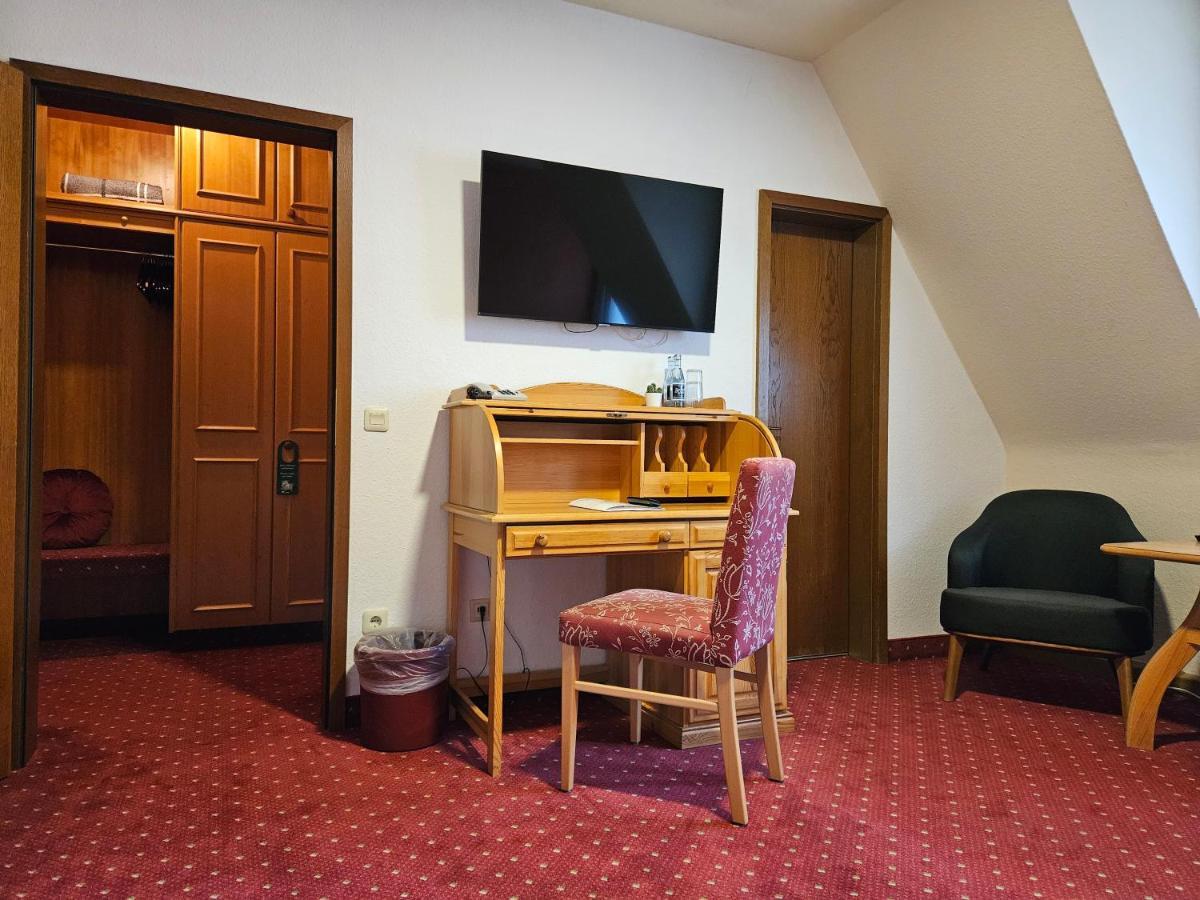 Landhotel Oelmuehle Mombris 외부 사진